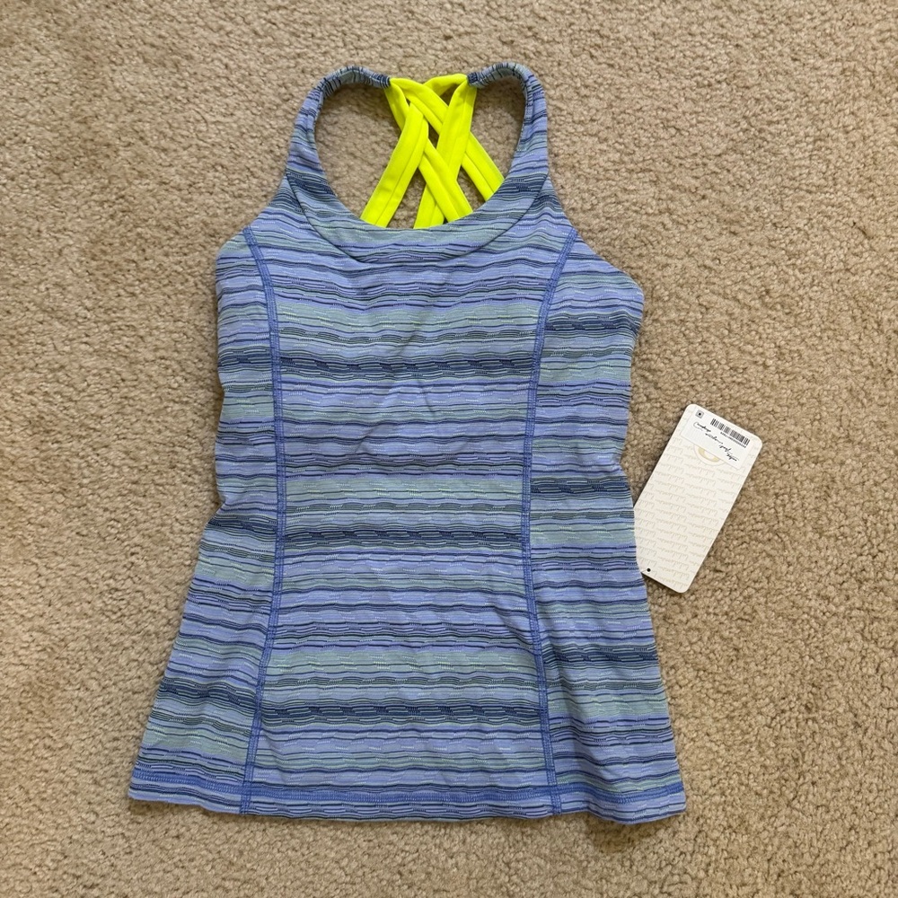 Lululemon Enhearten Tank Space Dye Twist Lullaby Ray Size 4 NWT